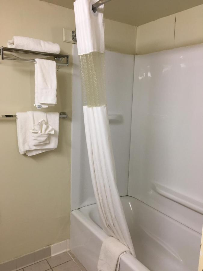 Econo Lodge Inn & Suites Radford-Blacksburg Area Ngoại thất bức ảnh