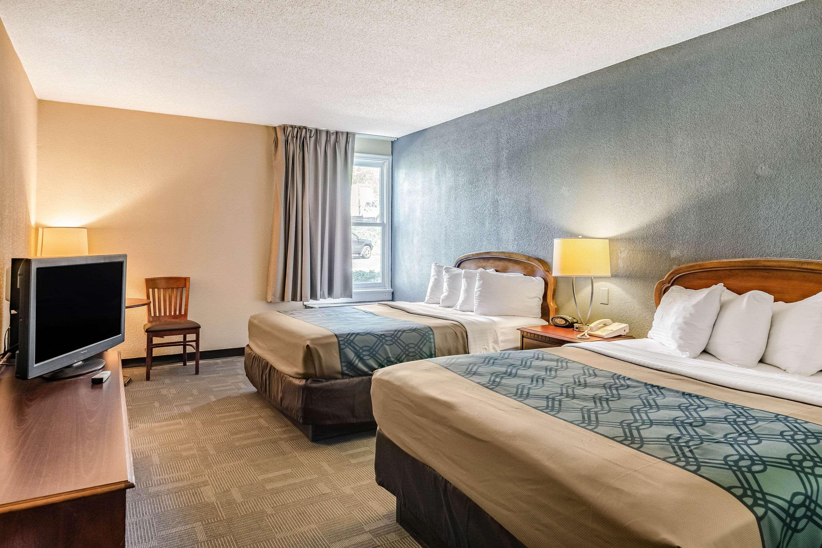 Econo Lodge Inn & Suites Radford-Blacksburg Area Ngoại thất bức ảnh